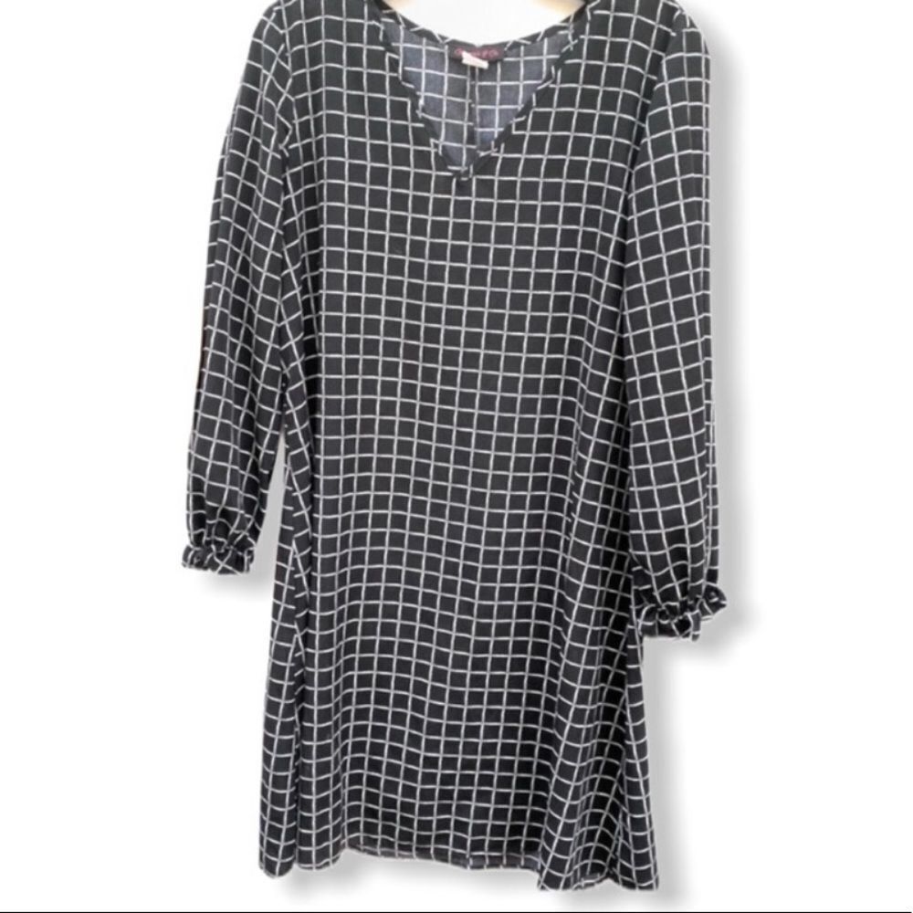 Glamour & Co. Dress‎ Black